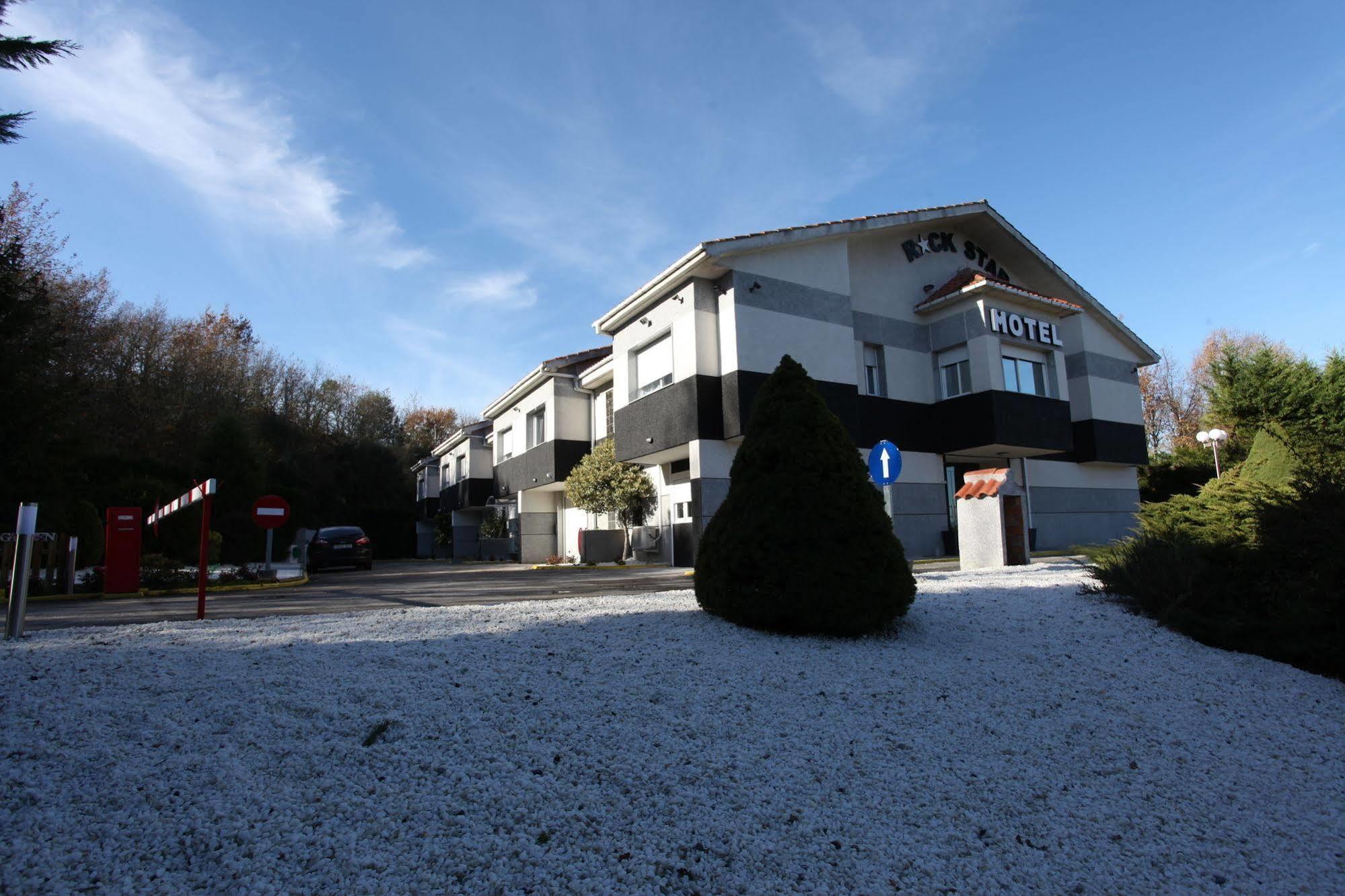 Hotel Apartamentos Rock Star Taboadela Exteriér fotografie